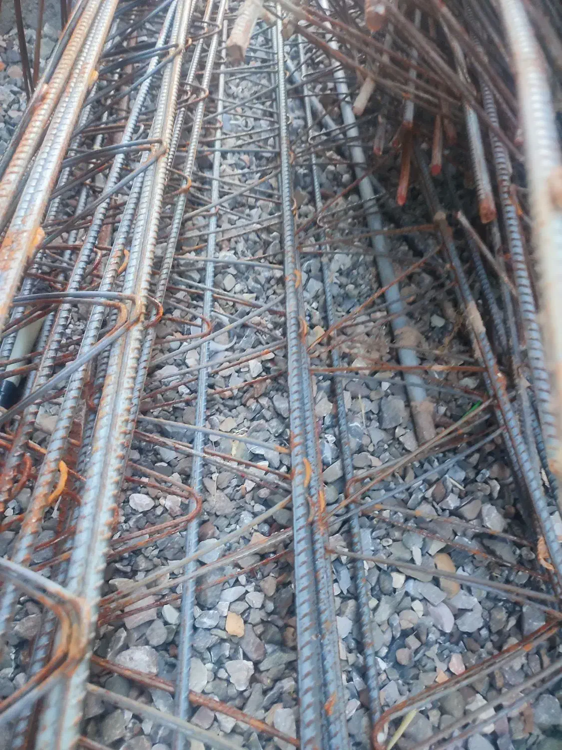 تیرچه خام|مصالح و تجهیزات ساختمان|رامیان, |دیوار