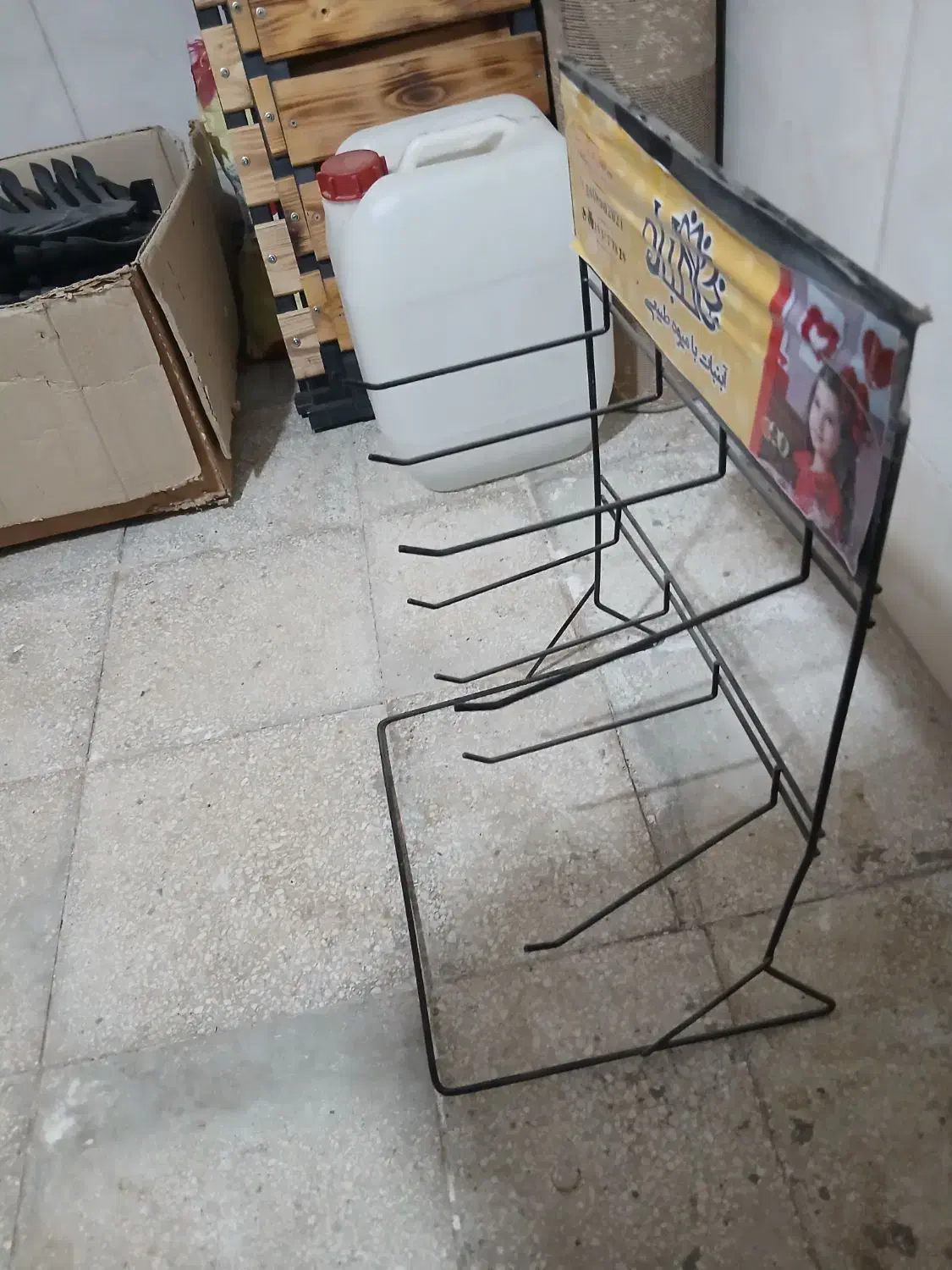 استند فلزی|کتابخانه، شلف، قفسه‌های دیواری|قم, شاه ابراهیم|دیوار