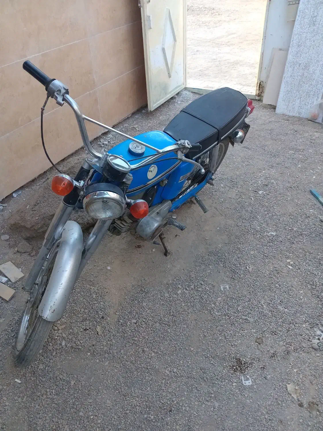 یاماها|موتورسیکلت|قائن, |دیوار