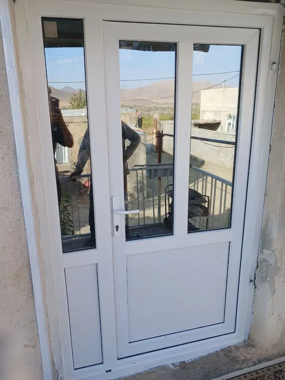 تولید کننده پنجره دوجداره upvc درب سرویس توری|خدمات پیشه و مهارت|اراک, |دیوار