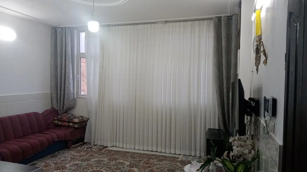 پرده|پرده، رانر، رومیزی|قم, باغ شازده|دیوار