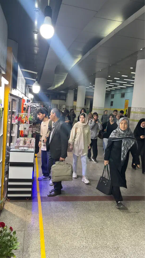 اجاره غرفه ۶ متری در فردوس غرب|اجارهٔ مغازه و غرفه|تهران, سازمان برنامه جنوبی|دیوار