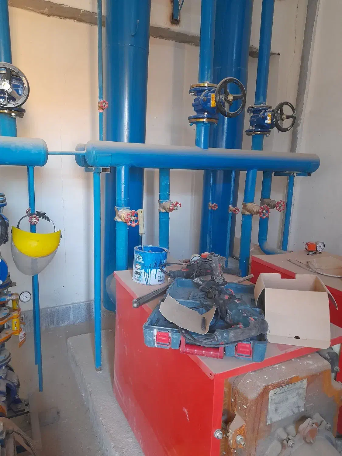 لوله کش گاز و آب..جوشکاری آبگرمکن.و خدمات جوشکاری|خدمات پیشه و مهارت|اسفراین, |دیوار