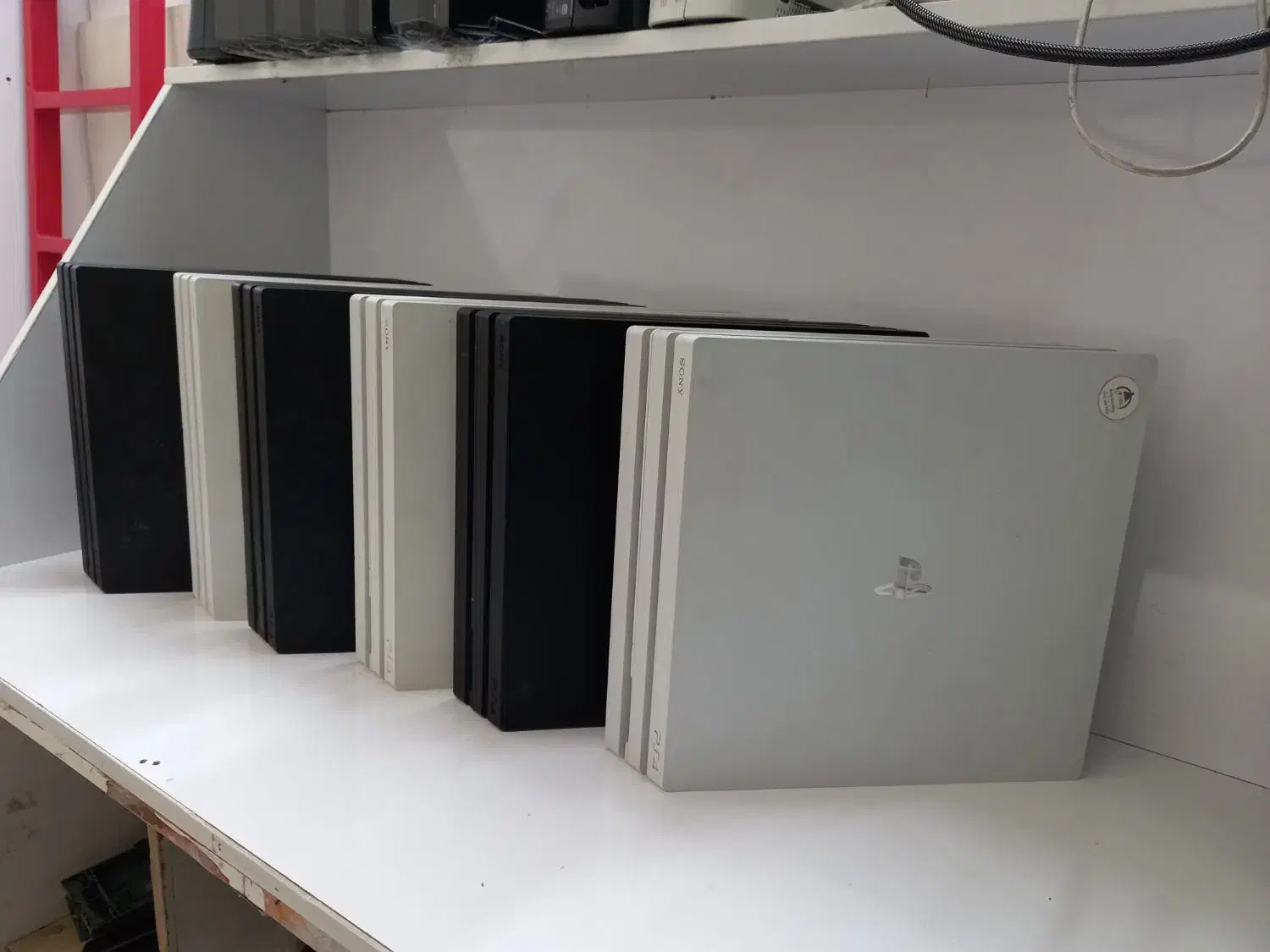 پلی استیشن/پرو دارای 30 عدد بازی به روز 2026|کنسول، بازی ویدئویی و آنلاین|تهران, سلسبیل شمالی|دیوار