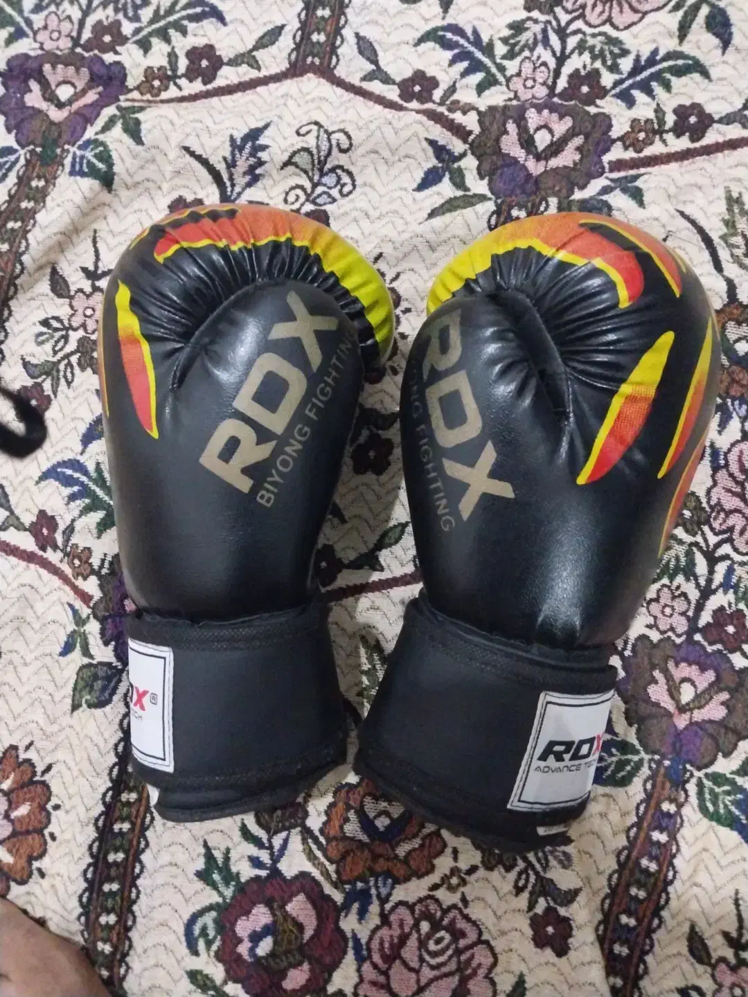 دستکش بوکس|تجهیزات ورزشی|اسلام‌شهر, شهرک واوان|دیوار