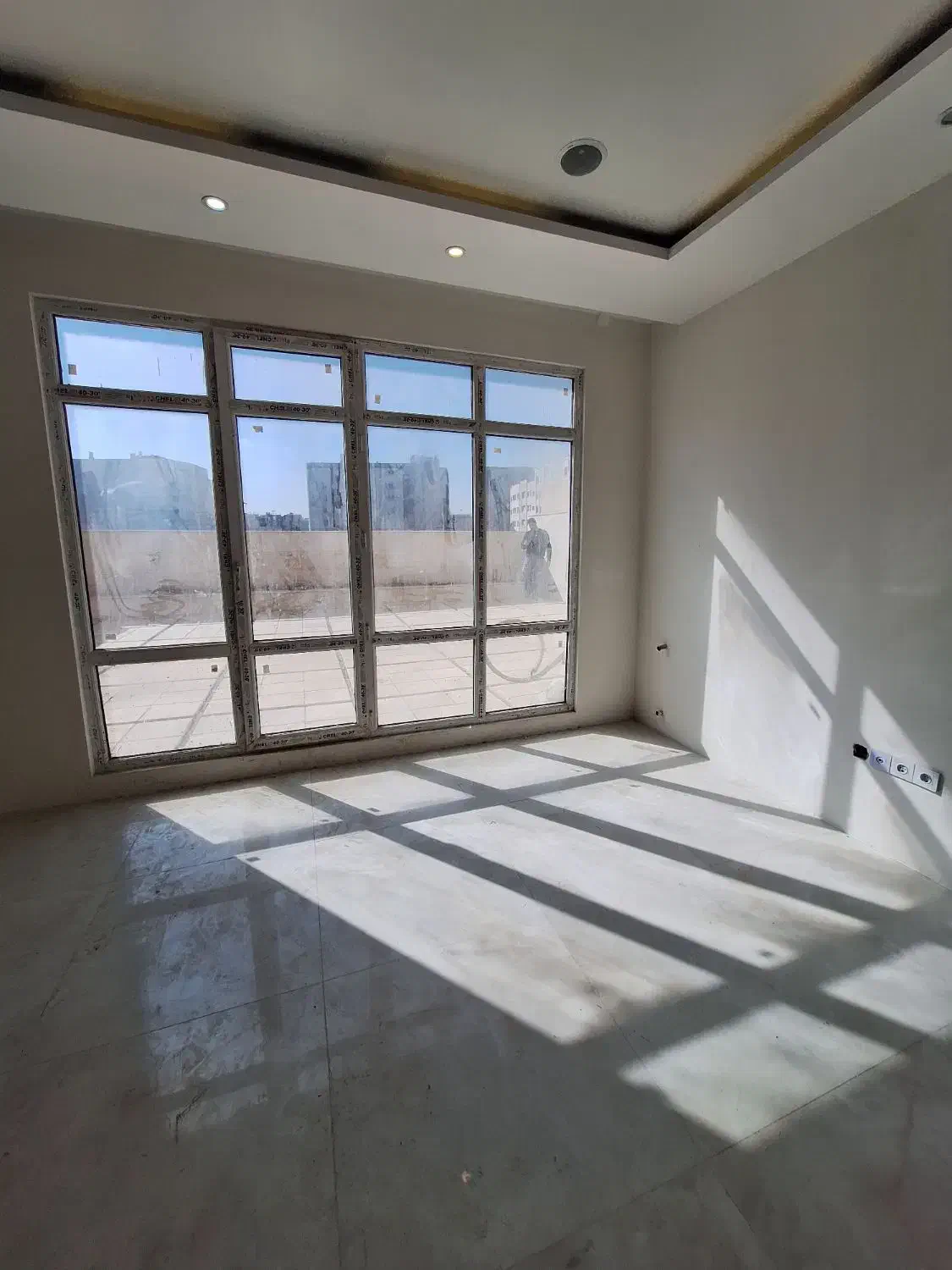 ۱۳۰متر بهمراه ۹۰ متر تراس بزرگ/حاشیه الهیه حیاطدار|فروش آپارتمان|مشهد, الهیه|دیوار