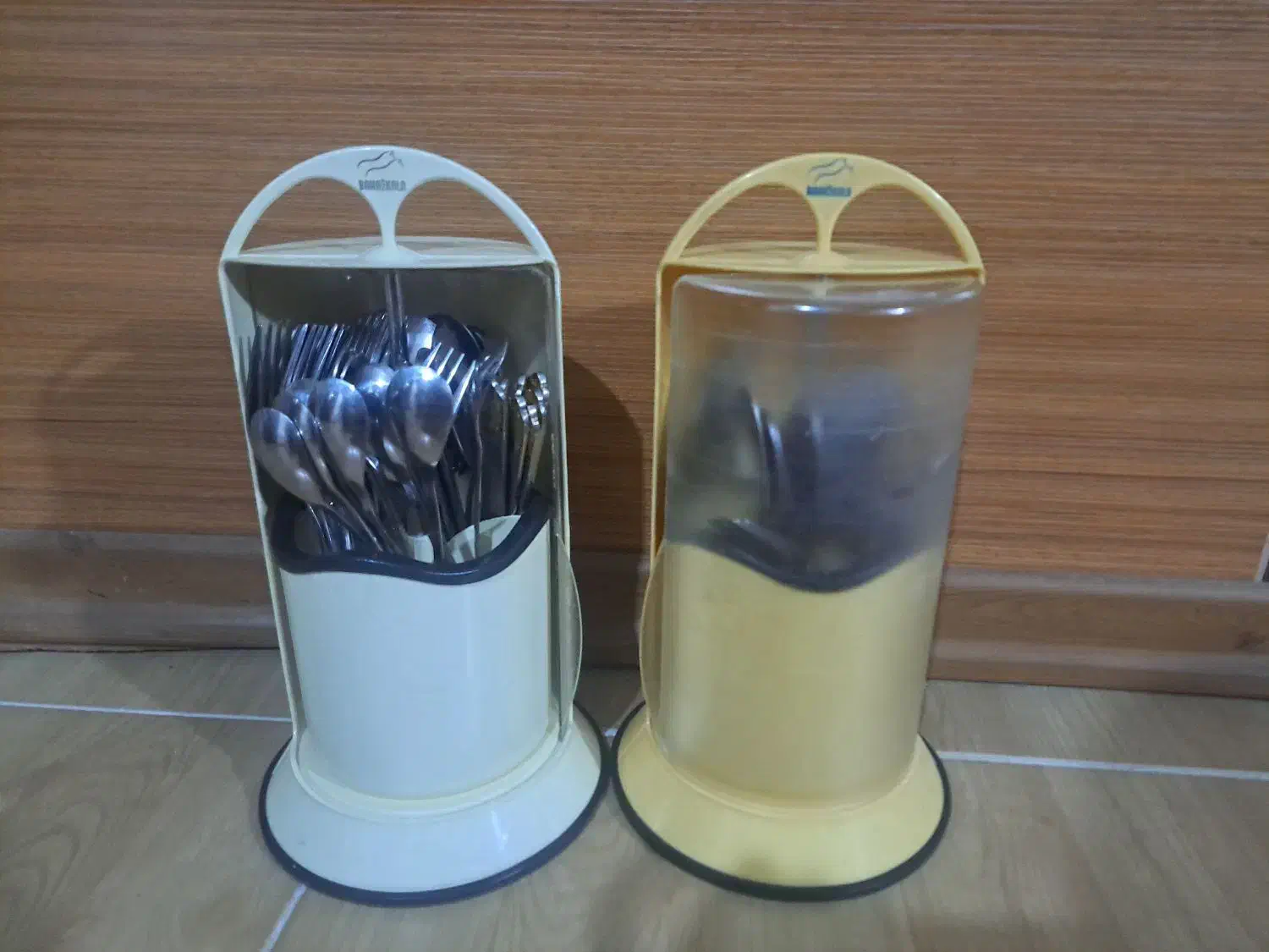 جاقاشقی|آبچکان و نظمدهنده ظروف|کرج, فاز ۳ گوهردشت|دیوار