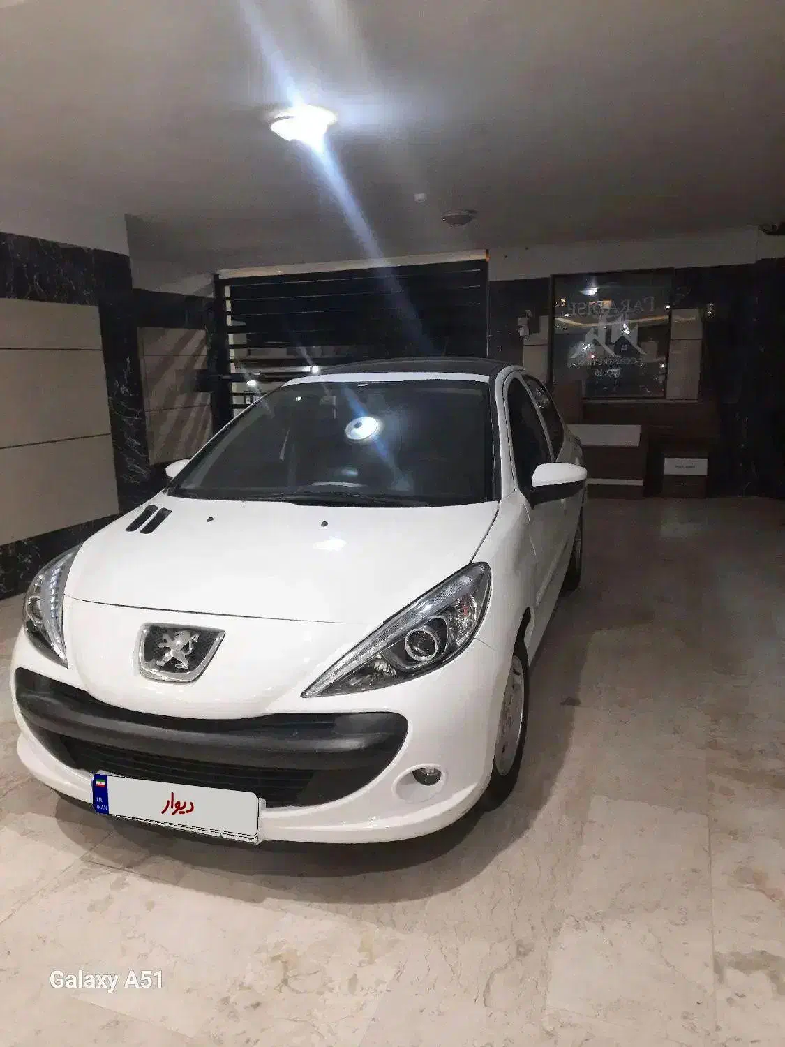 207tu5  مدل ۴۰۱  پانا سقف شیشه|خودرو سواری و وانت|کرج, فاز ۳ گوهردشت|دیوار