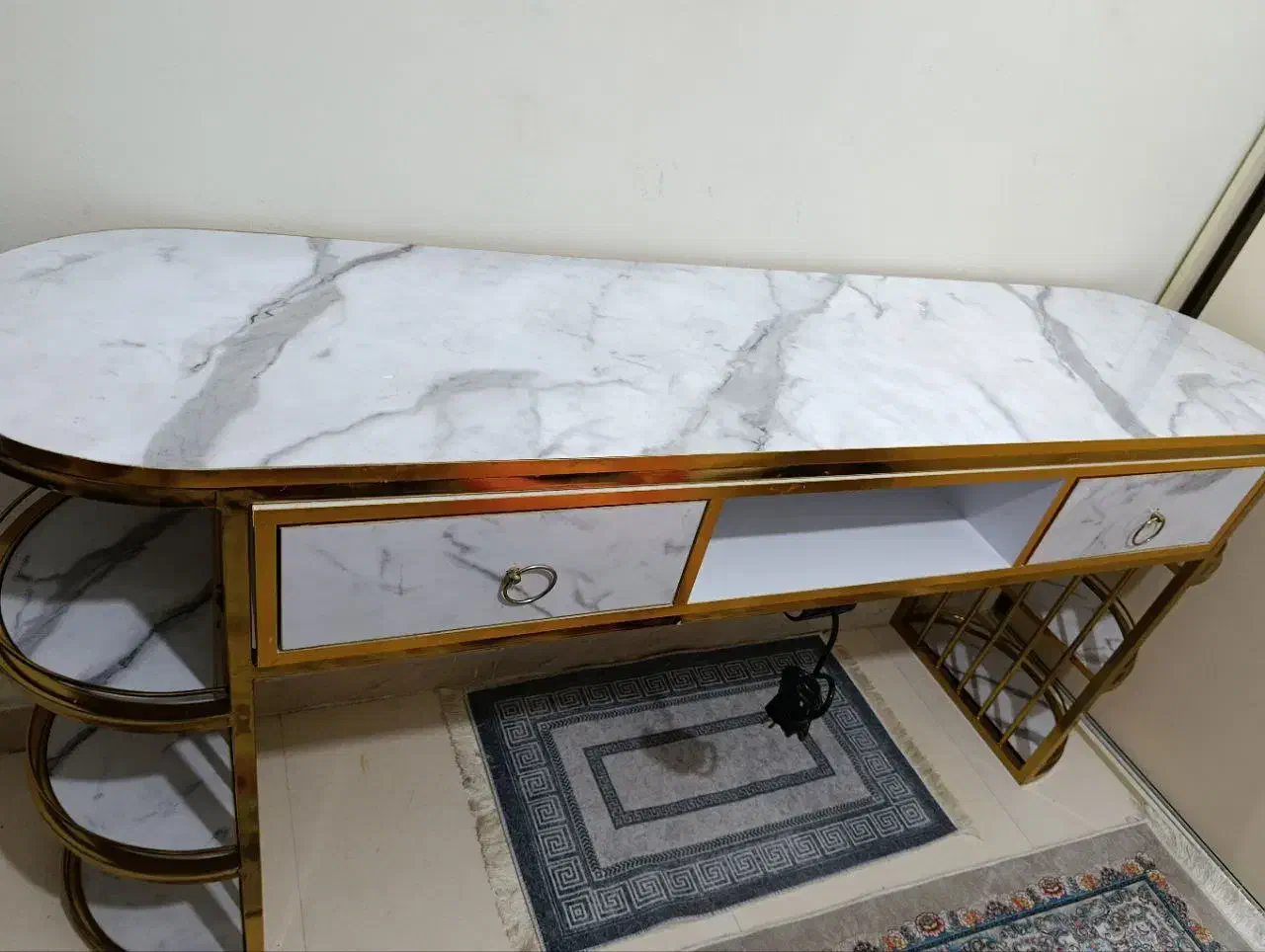 میز ناخون|آرایشگاه و سالنهای زیبایی|پاکدشت, شهرک امام رضا|دیوار