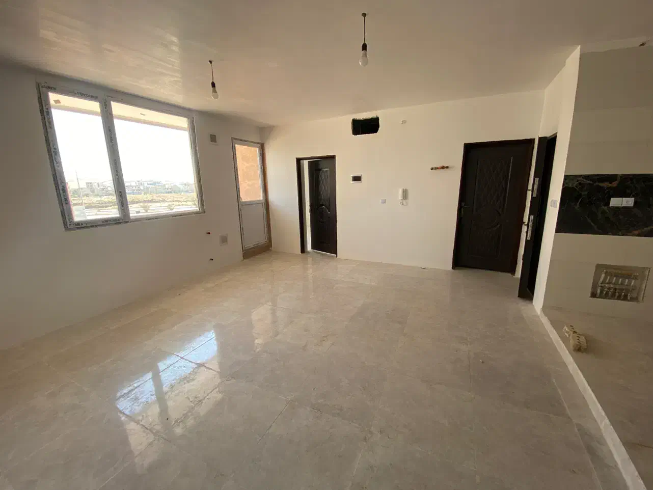 واحد کلید نخورده دوخواب طلاییه شرقی|فروش آپارتمان|شیراز, میانرود|دیوار