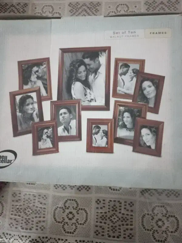 9 عدد قاب عکس چوبی به اندازه های مختلف به یک شکل|تابلو، نقاشی، عکس|تهران, تهرانپارس جنوبی|دیوار