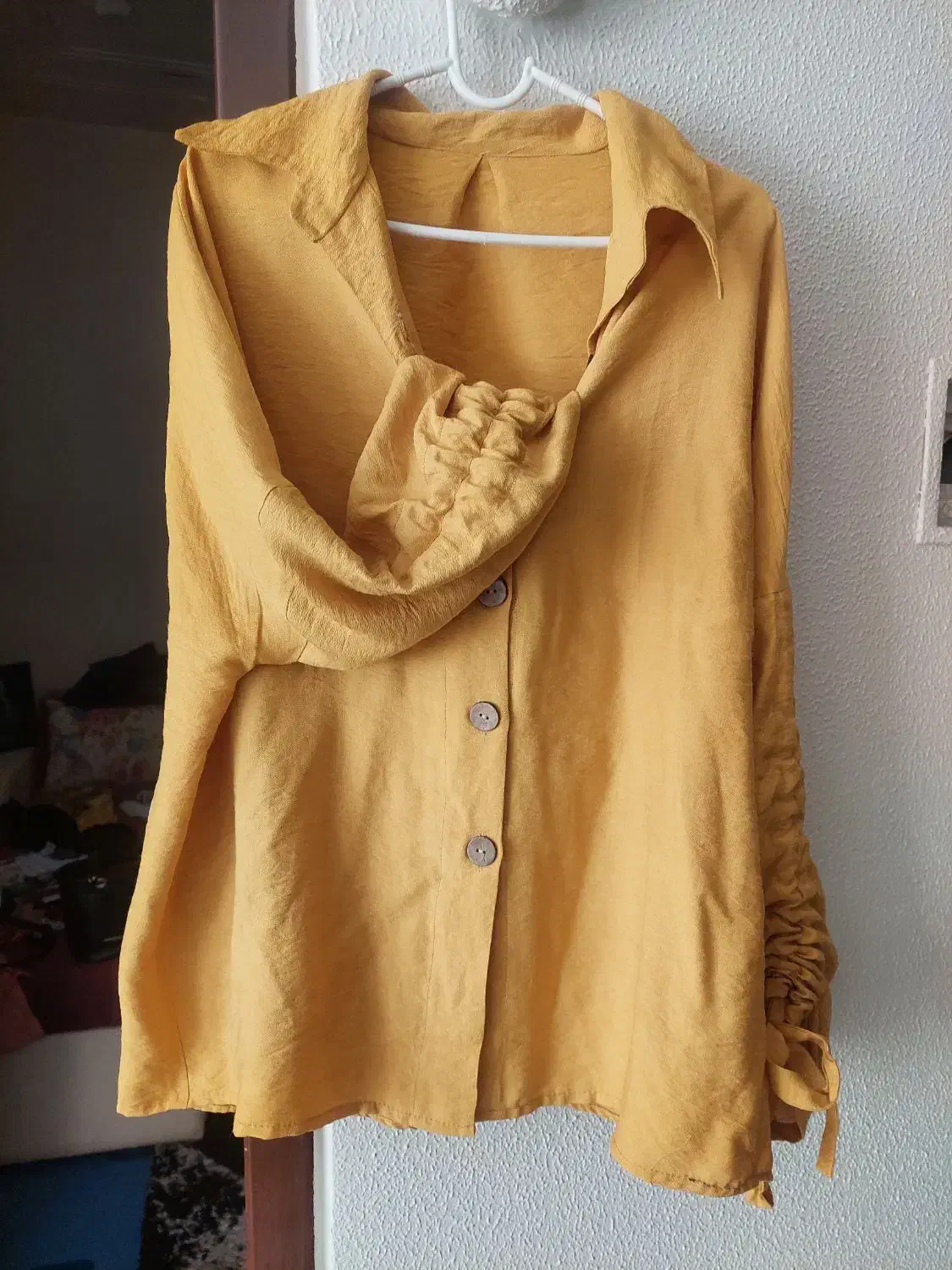 کفتان  پاییزی نو نو|لباس|شاهین‌شهر, مورچه خورت|دیوار