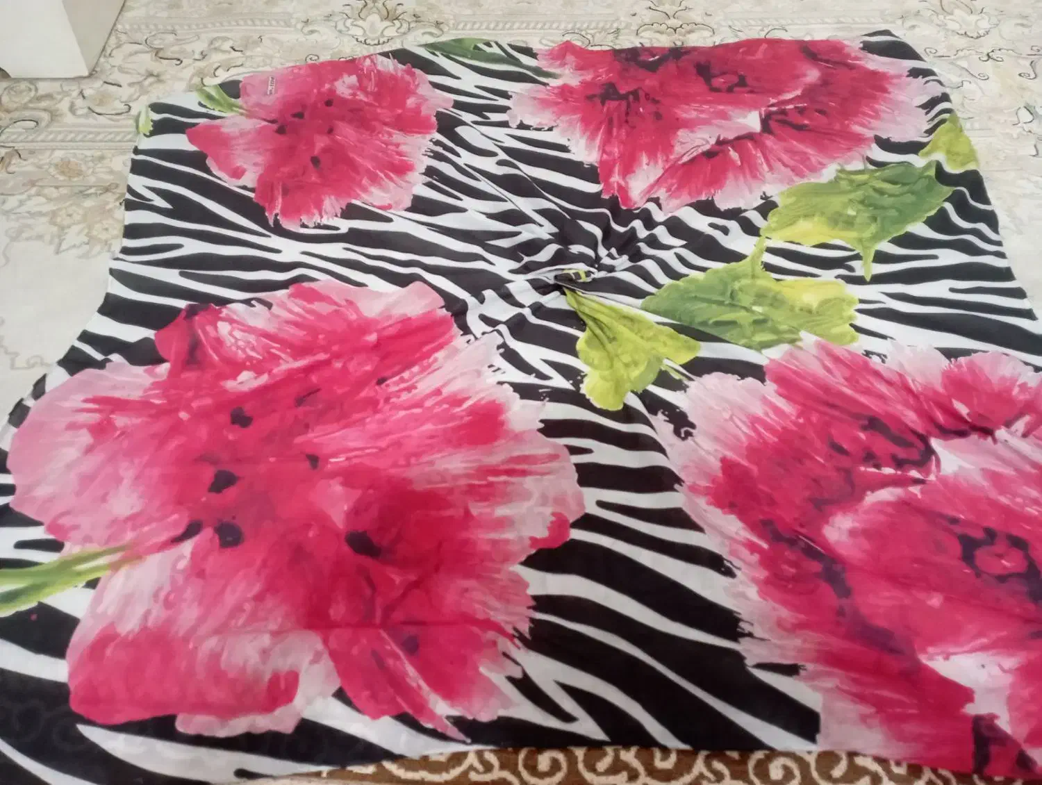 روسری قواره دار|لباس|تربتحیدریه, ترمینال|دیوار