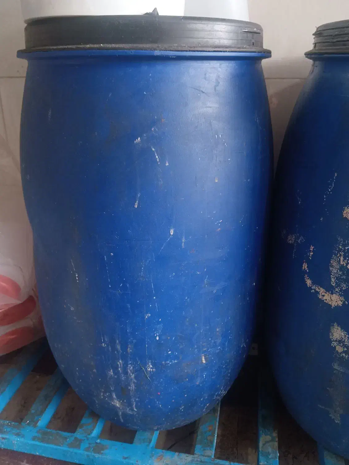 بشکه پلاستیکی|ظروف نگهدارنده، پلاستیکی، یکبارمصرف|زنجان, |دیوار