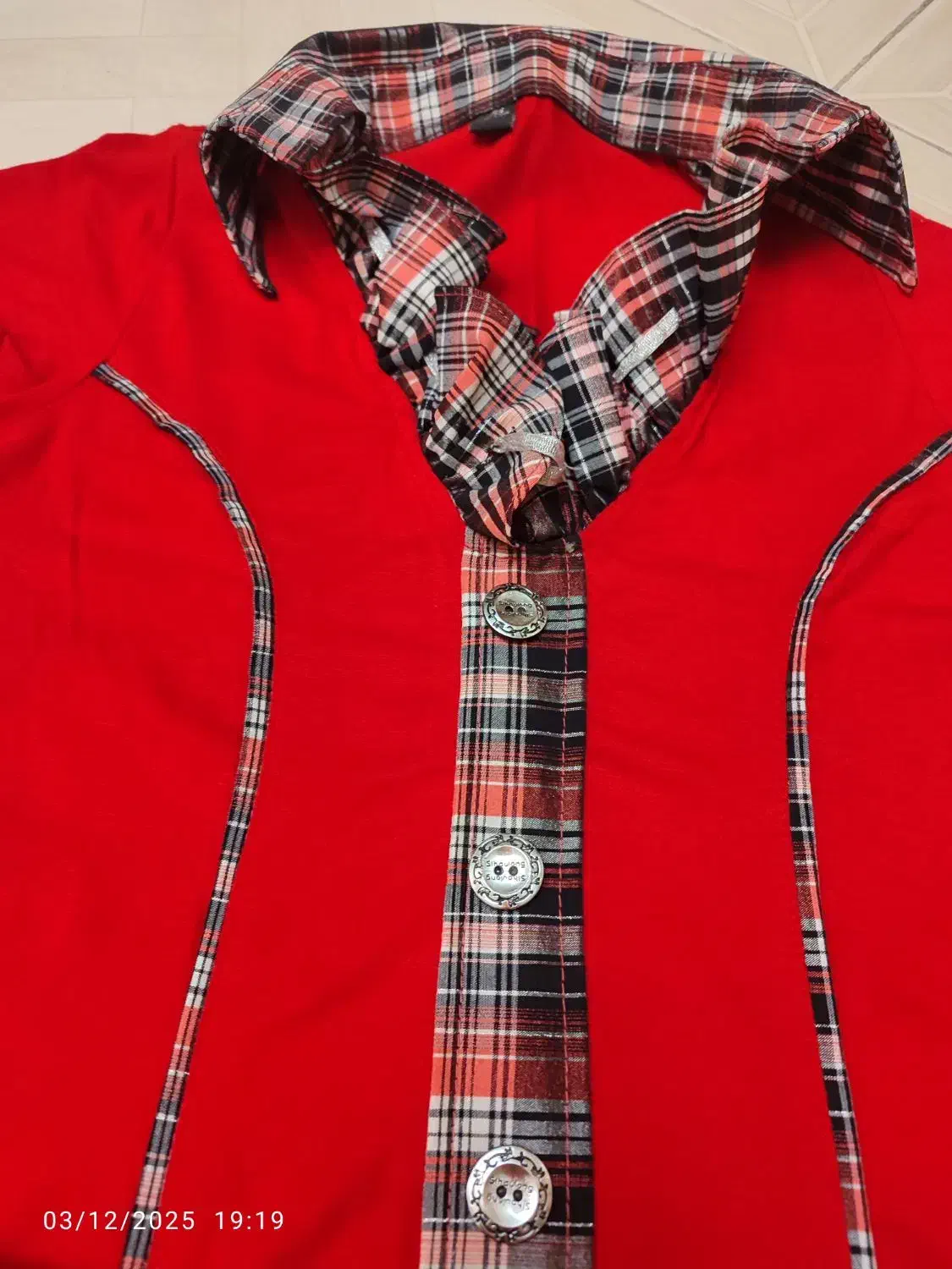 ۲ عدد لباس مجلسی|لباس|اندیشه, اندیشه فاز ۴|دیوار