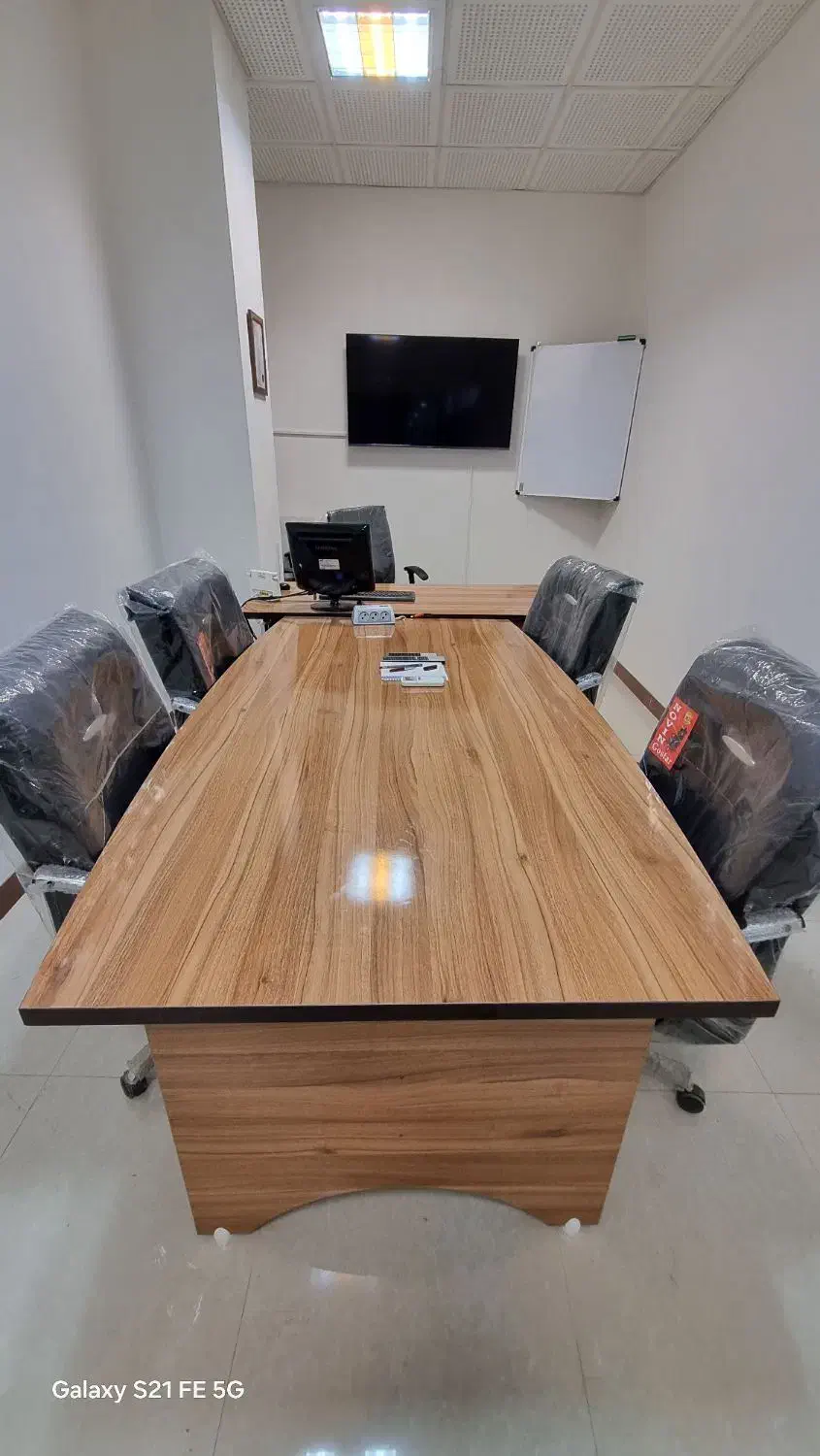میز کار،اداری،کنفرانس|دفتر کار|کرمانشاه, |دیوار