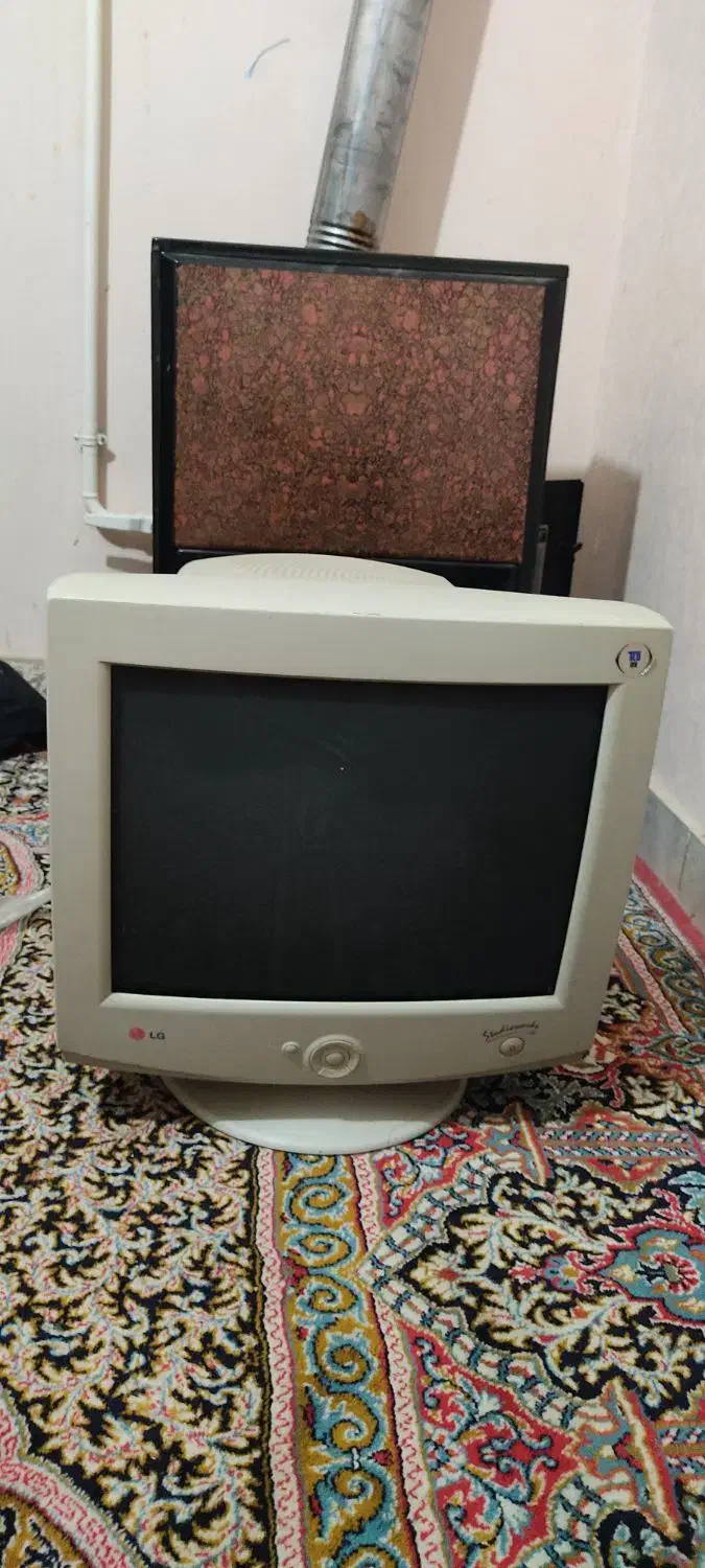 مانیتور کامپیوتر|قطعات و لوازم جانبی رایانه|همدان, |دیوار