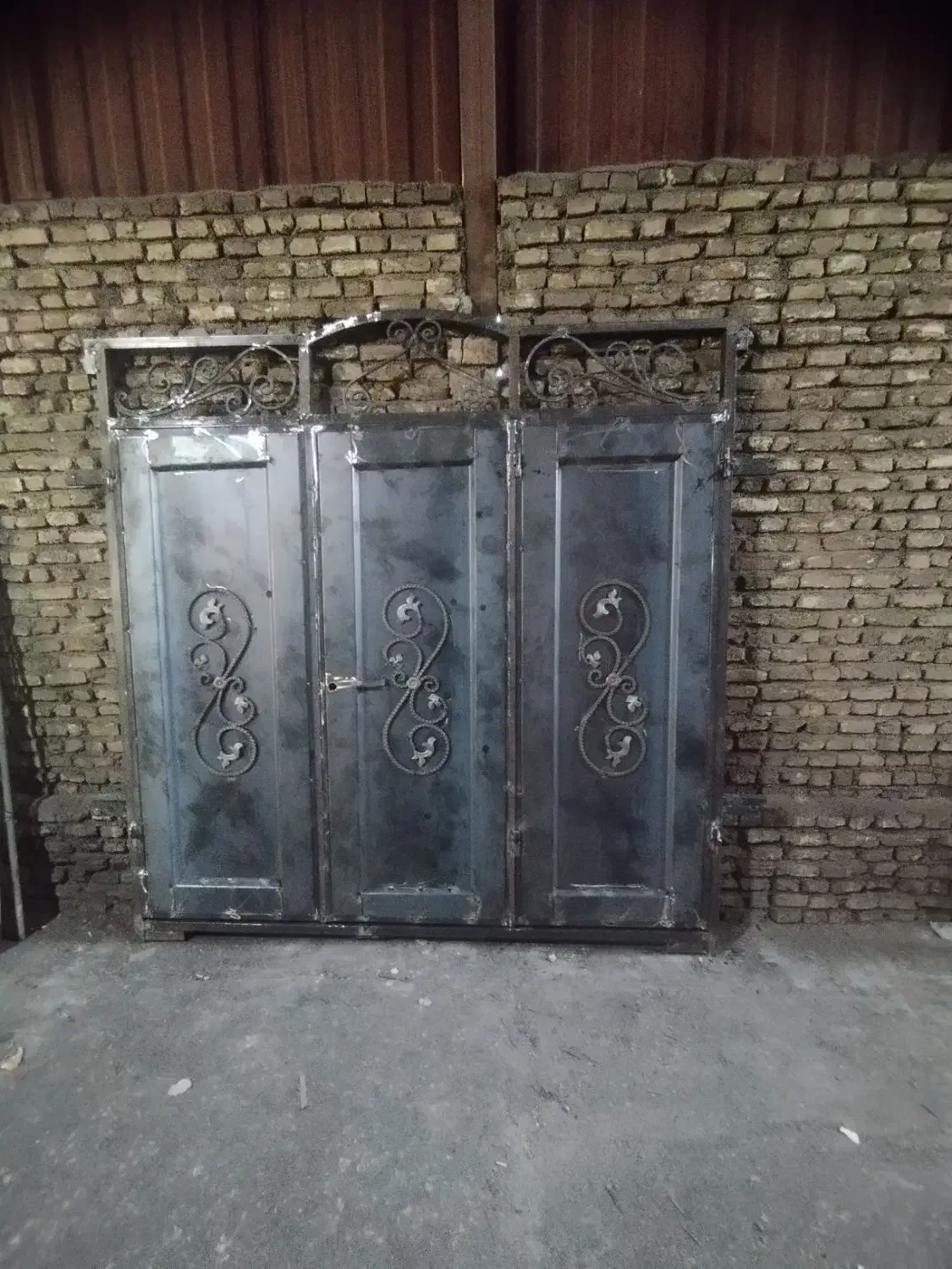 درب و پنجره سازی|خدمات پیشه و مهارت|ملایر, |دیوار