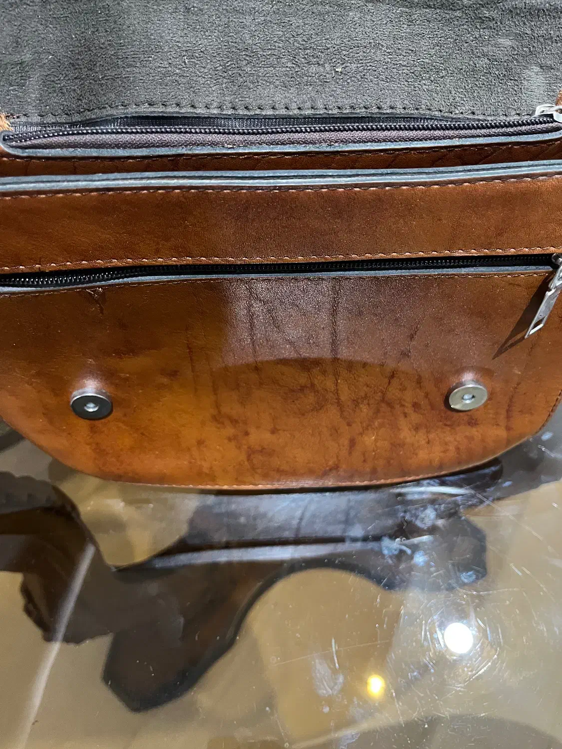 کیف چرم گاوی|کیف، کفش، کمربند|ساری, |دیوار