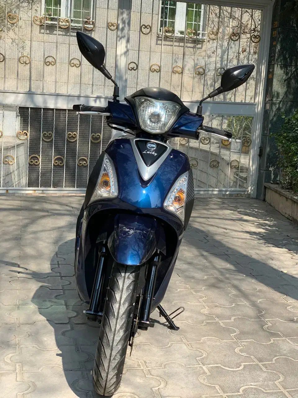 لاکی 180. وگو|موتورسیکلت|تهران, علم و صنعت|دیوار