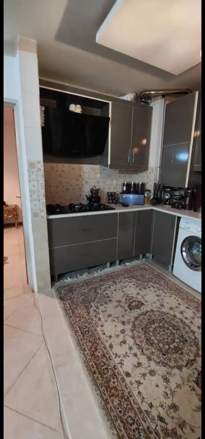 آپارتمان یک خواب رهدشت شیروانی قرمز|فروش آپارتمان|پرند, فاز ۴|دیوار