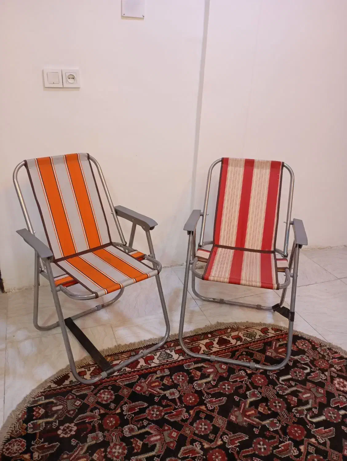 صندلی تاشو مسافرتی|صندلی و نیمکت|دزفول, |دیوار