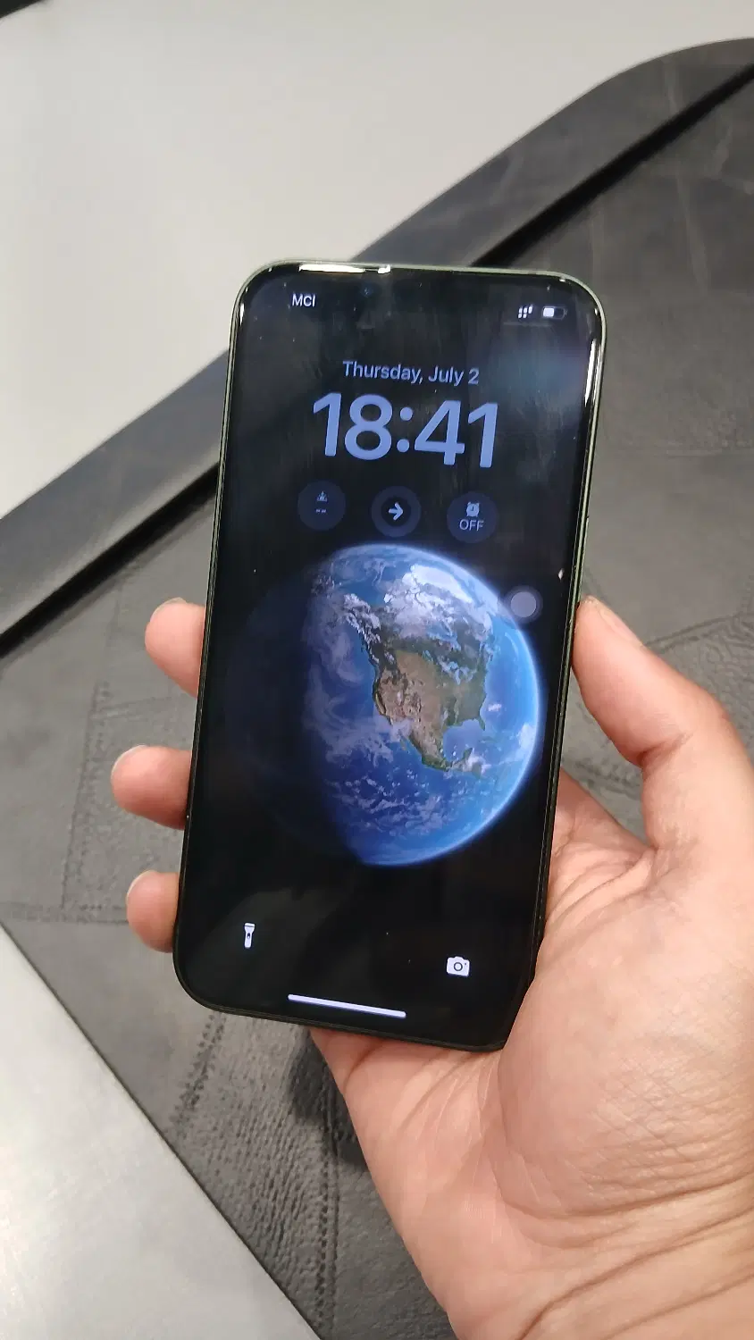 Iphone 13 normal|موبایل|لاهیجان, شیشه گران|دیوار