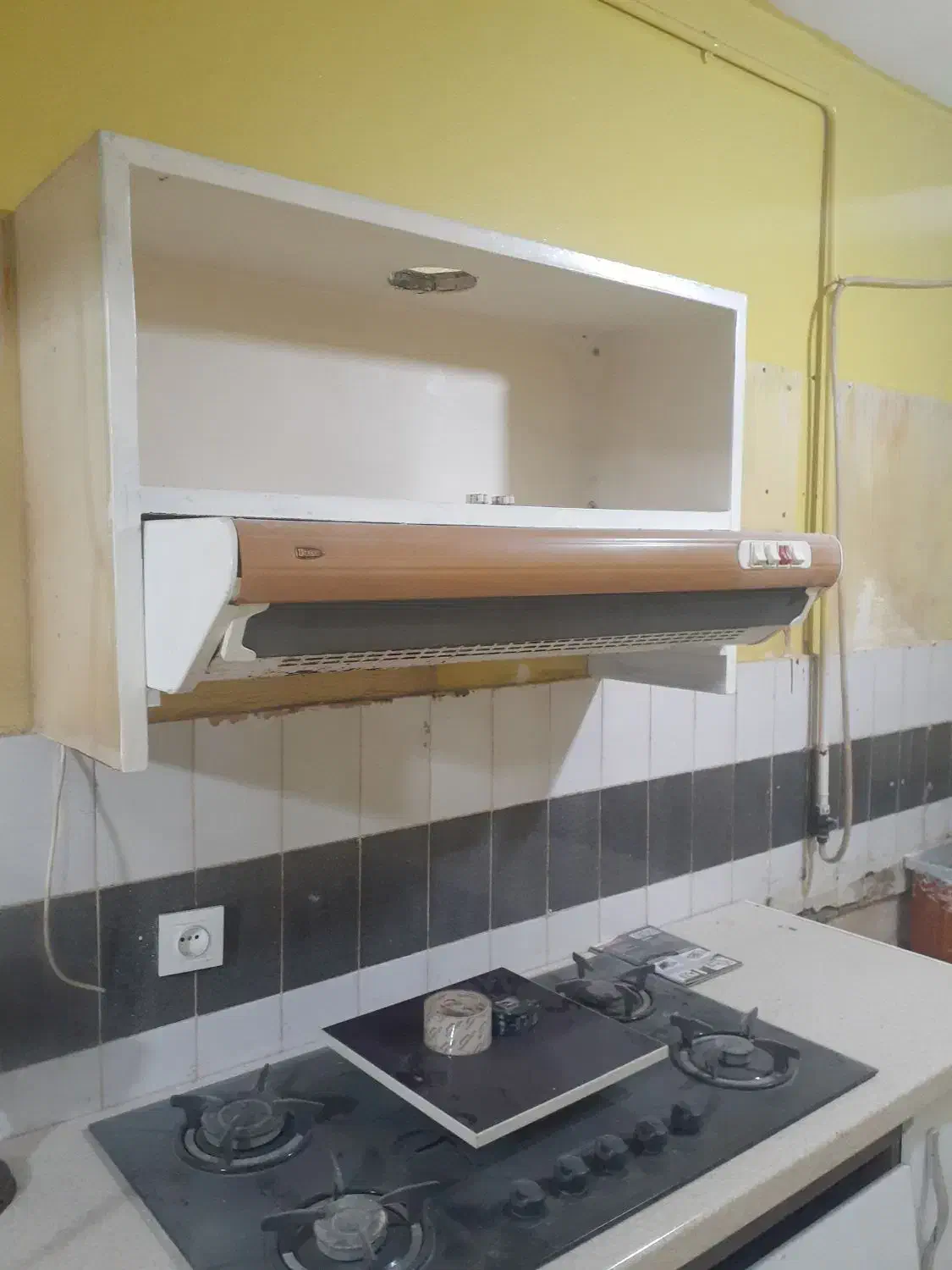 هود درسا|هود|گرگان, |دیوار