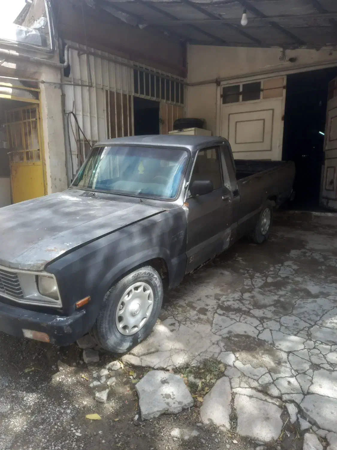 وانت مزدا ۲۰۰۰ مدل ۸۱|خودرو سواری و وانت|رودهن, |دیوار