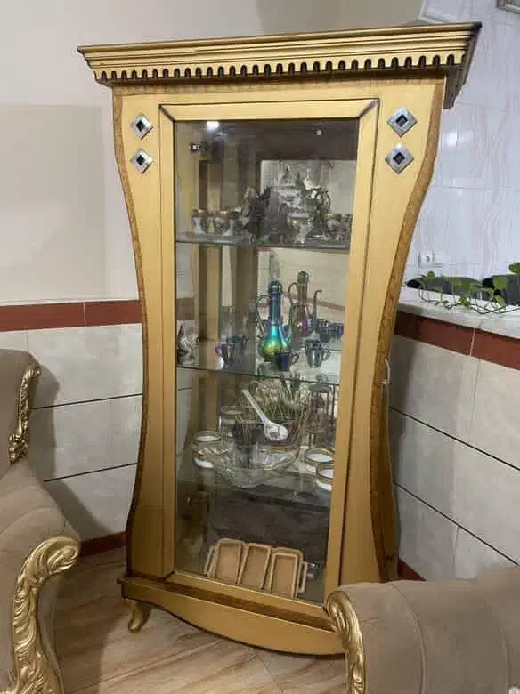 بوفه ایستاده|بوفه، ویترین، کنسول|گرمسار, |دیوار