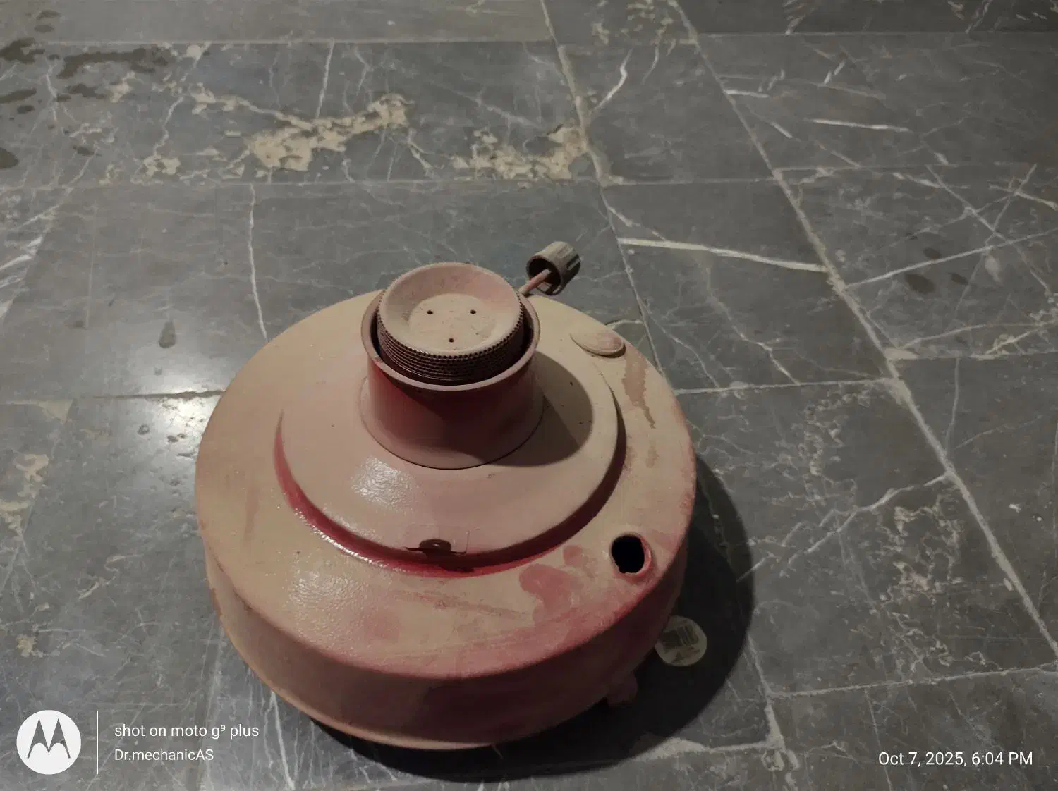 والور چراغ نفتی قدیمی|کلکسیون اشیاء عتیقه|رباطکریم, شهرک والفجر|دیوار