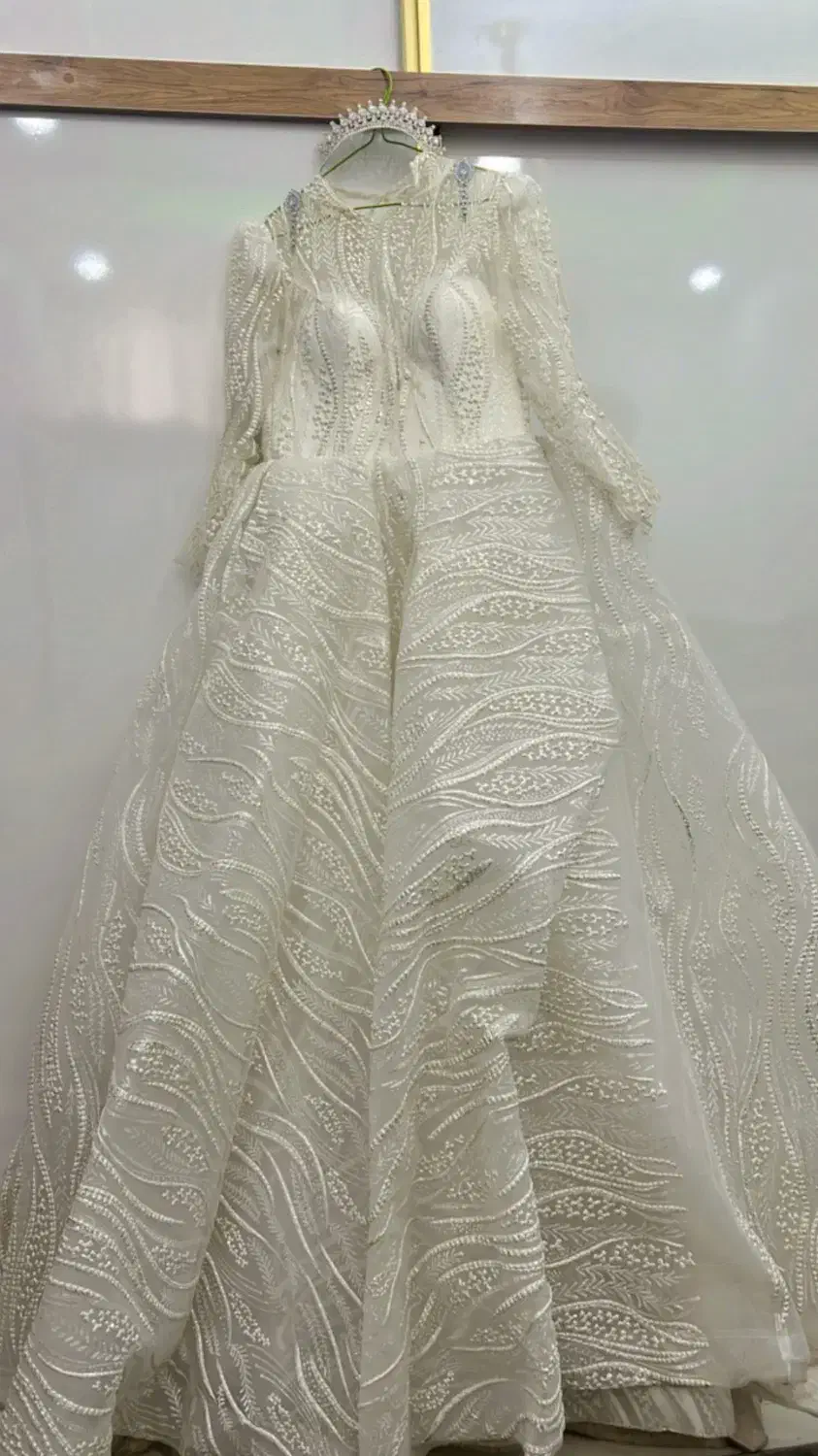 فروش لباس عروس|لباس|سیرجان, |دیوار