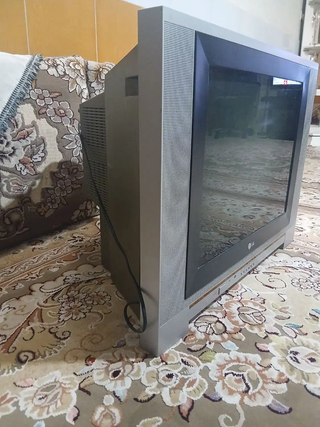 فروش تلویزیون ال جی|تلویزیون و پروژکتور|بیرجند, |دیوار