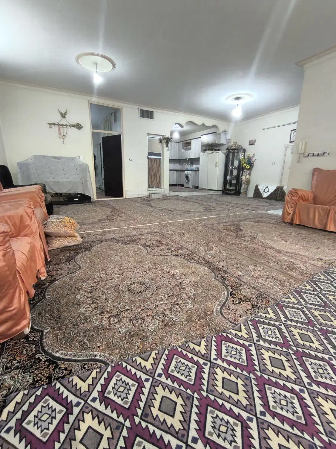 فروش ویلایی 160متری/3طبقه/شهرک طلائیه|فروش خانه و ویلا|قرچک, شهرک طلائیه|دیوار