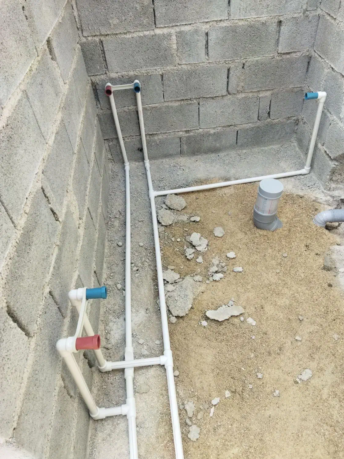 خدمات لوله کشی و نصب آبگرمکن و گاز کشی و....|خدمات پیشه و مهارت|بهبهان, |دیوار