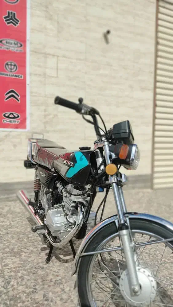 موتور ۱۲۵ تکتاز مشکی|موتورسیکلت|بندر امام خمینی, |دیوار