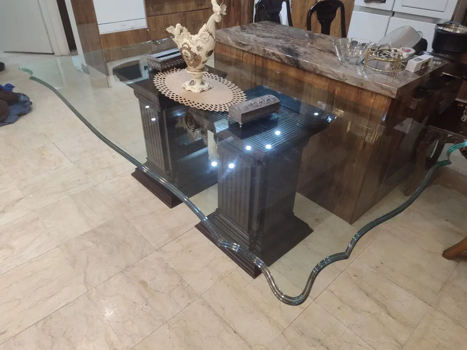 میز ناهار خوری تمام شیشه 8نفره ایتالیا یی|میز و صندلی غذاخوری|تهران, پرستار|دیوار