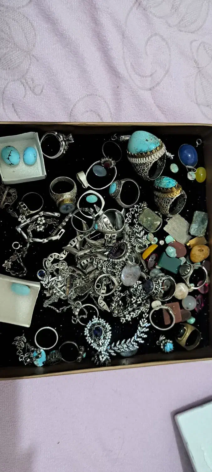 نقره|جواهرات|مشهد, انقلاب|دیوار