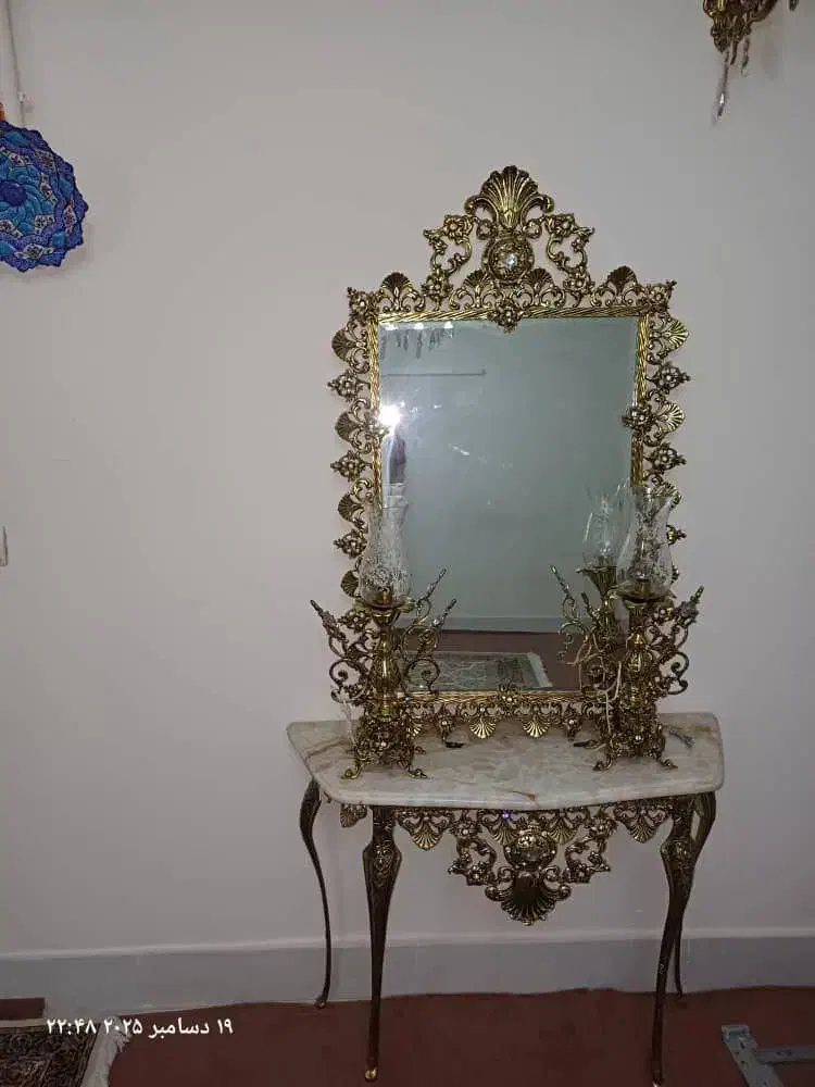 اینه‌ و شمعدان|آینه|زنجان, |دیوار