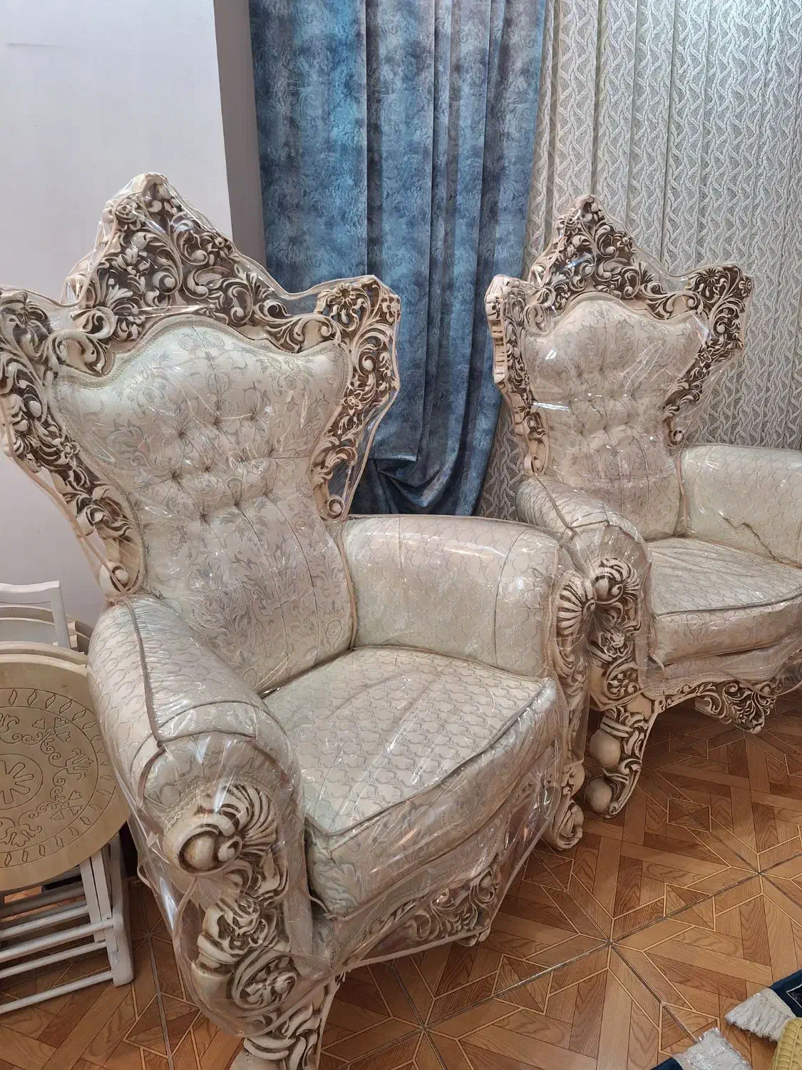 فروش مبل سلطنتی|مبلمان خانگی و میز عسلی|صومعهسرا, |دیوار