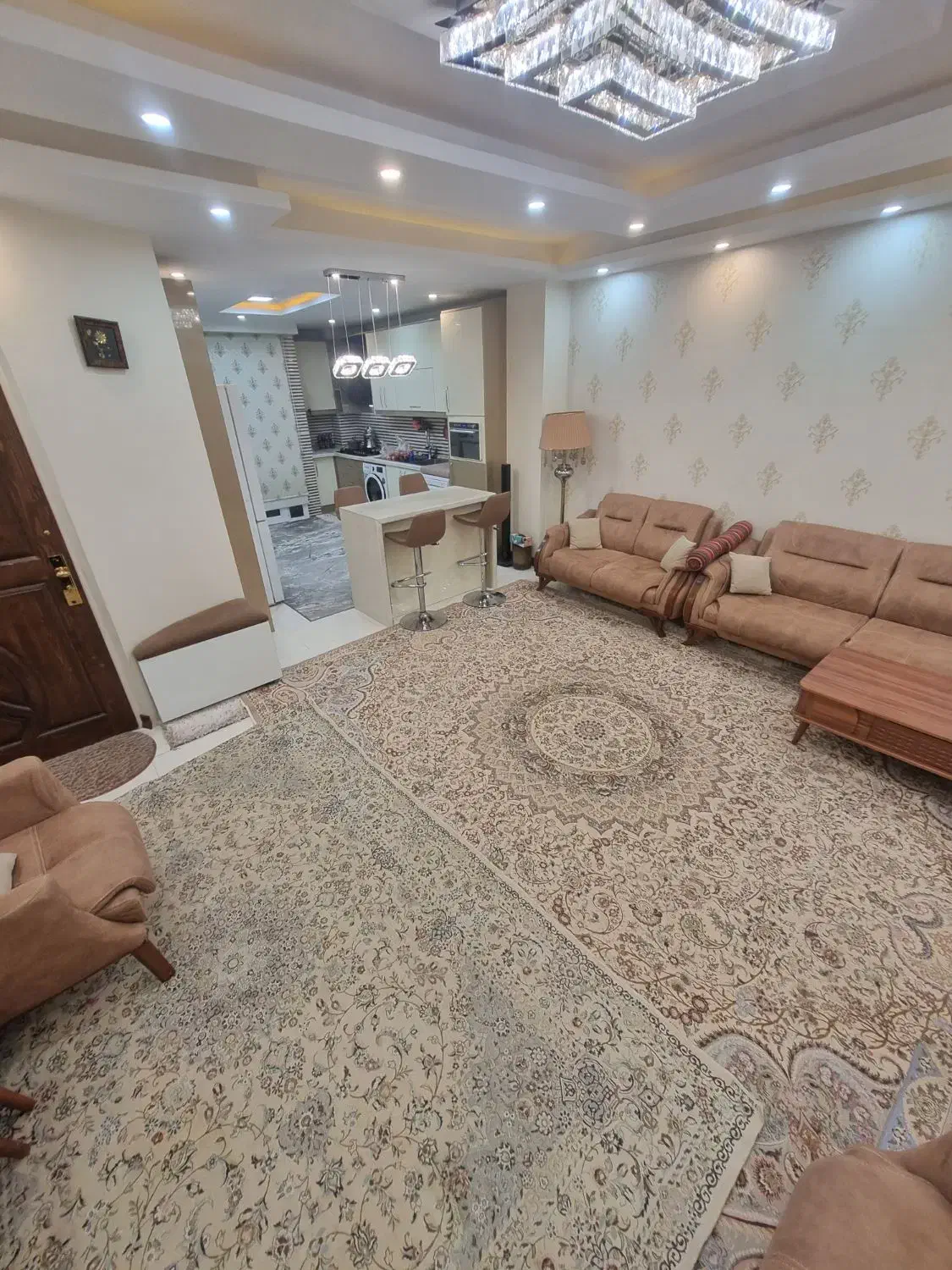 ۷۵ متر ۲ خواب (پونک فکوری)