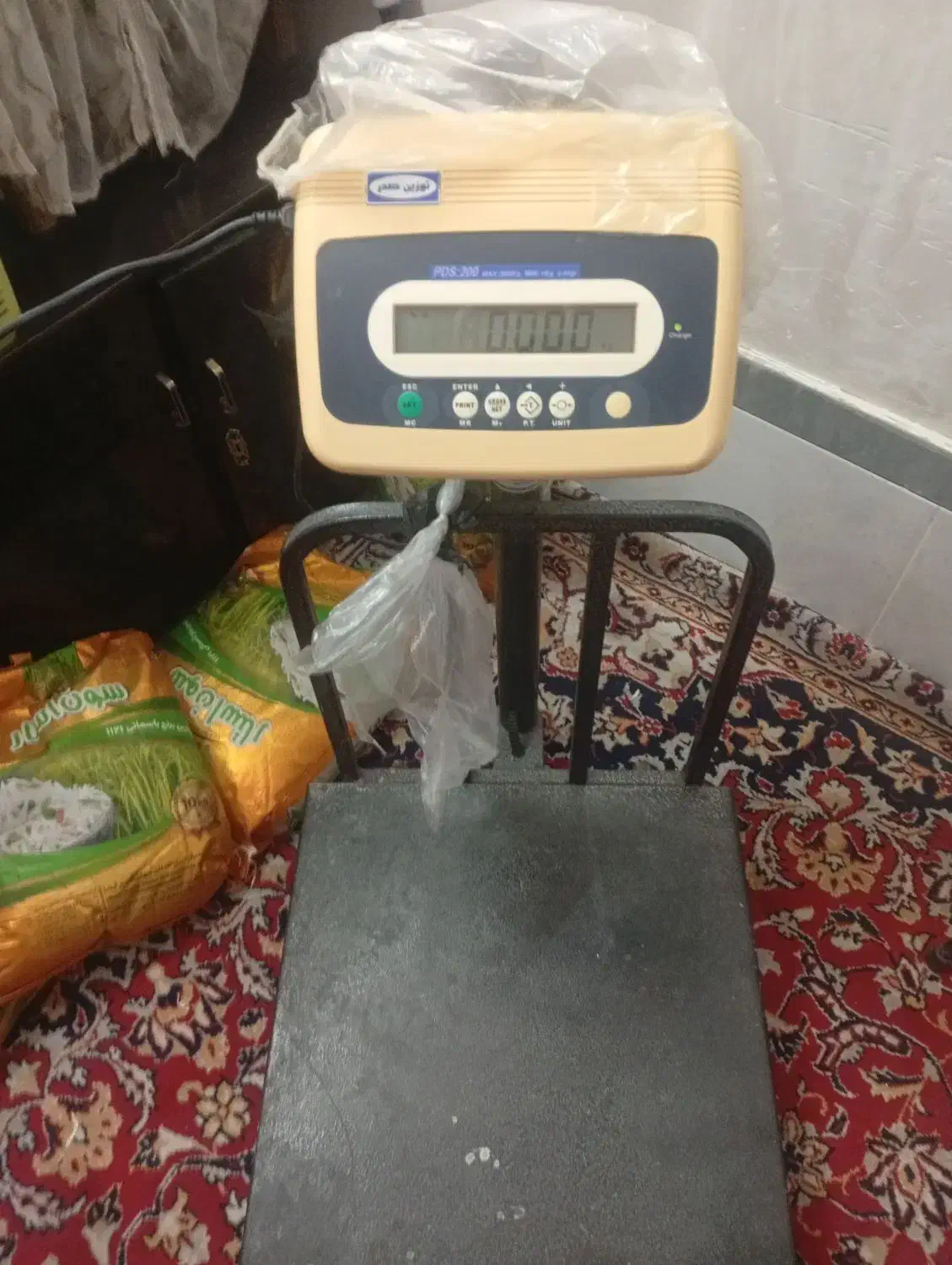 باسکول۳۰۰ دیجیتال تایلندی اصل باشگاهی. و فروشگاهی|فروشگاه و مغازه|کازرون, |دیوار