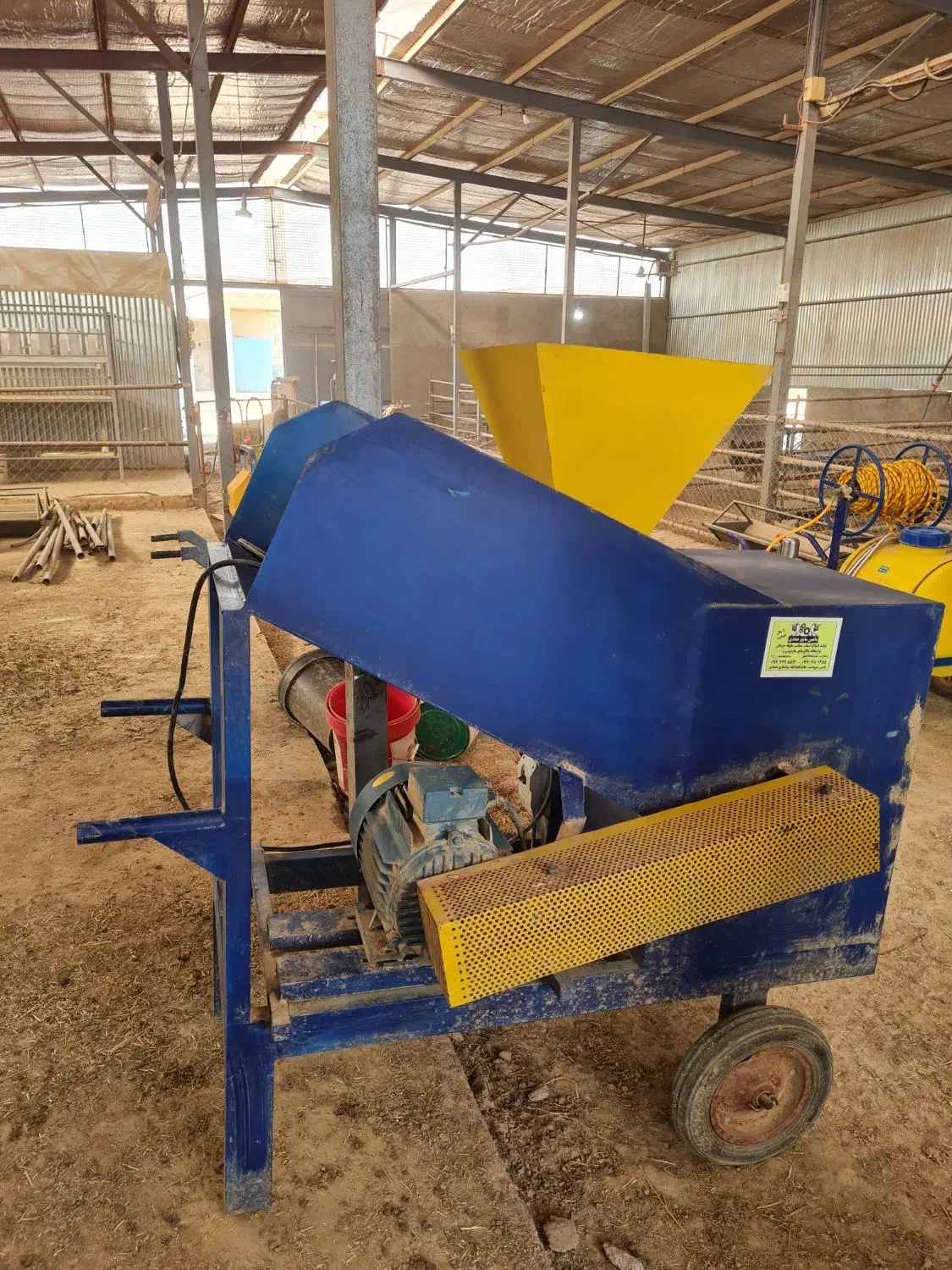 فروش ادوات دامداری|ماشین‌آلات صنعتی|برخوار, |دیوار