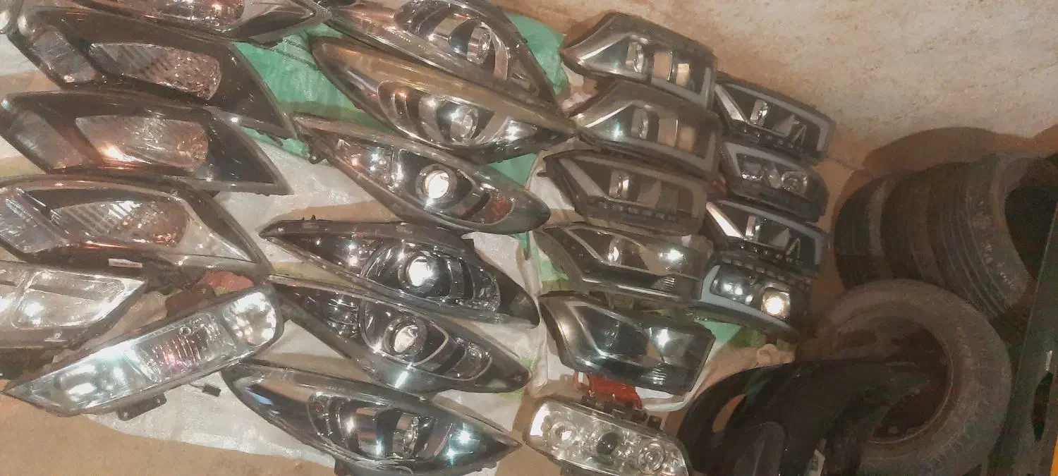 چراغ جلو و چراغ عقب انواع ماشینهای ایرانی و خارجی|قطعات یدکی و لوازم جانبی|چهاردانگه (تهران), |دیوار