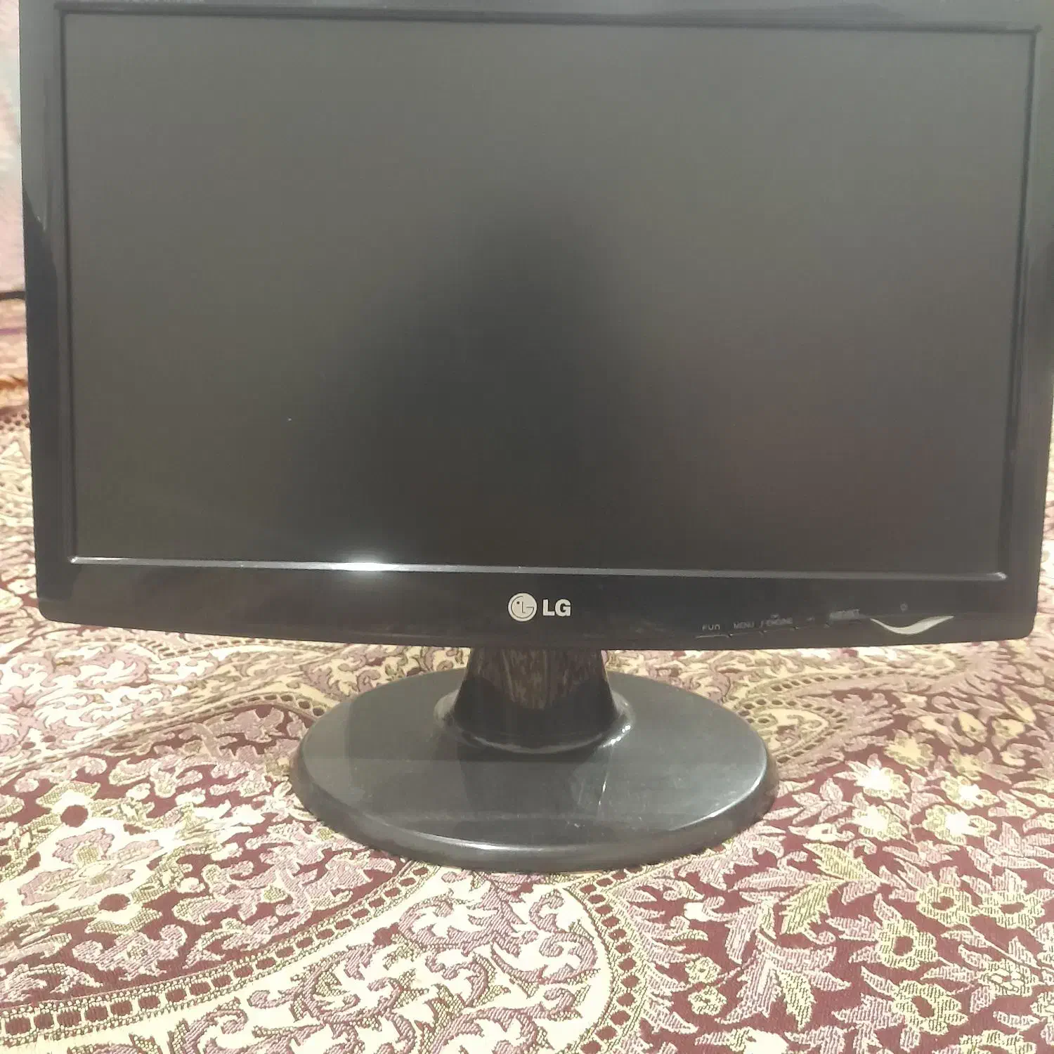 مانیتور و کیس|رایانه رومیزی|میاندوآب, |دیوار