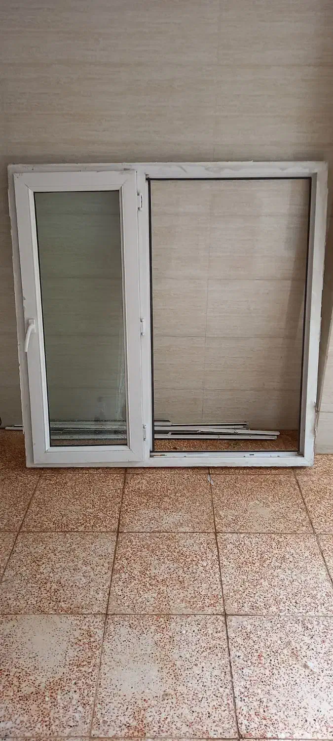 پنجره دو جداره|مصالح و تجهیزات ساختمان|نظرآباد, شهرک فرهنگیان|دیوار