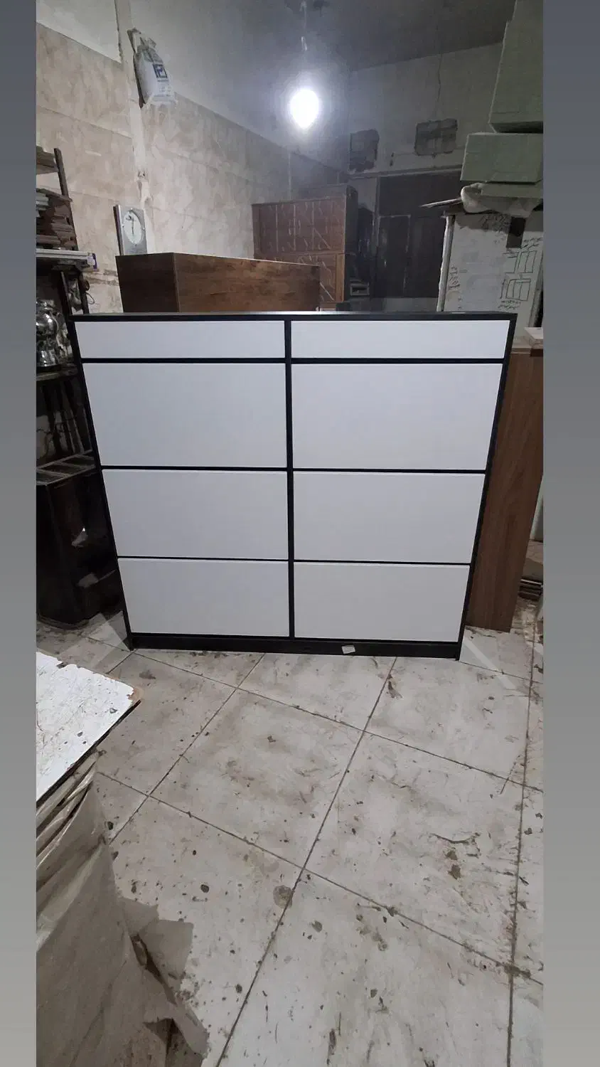 جاکفشی|جاکفشی، کمد، دراور|قدس, شهر‌قدس|دیوار