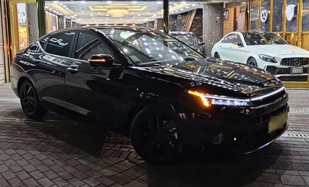 کی ام سی جی ۷ مدل ۱۴۰۲ کم کار|خودرو سواری و وانت|تبریز, |دیوار