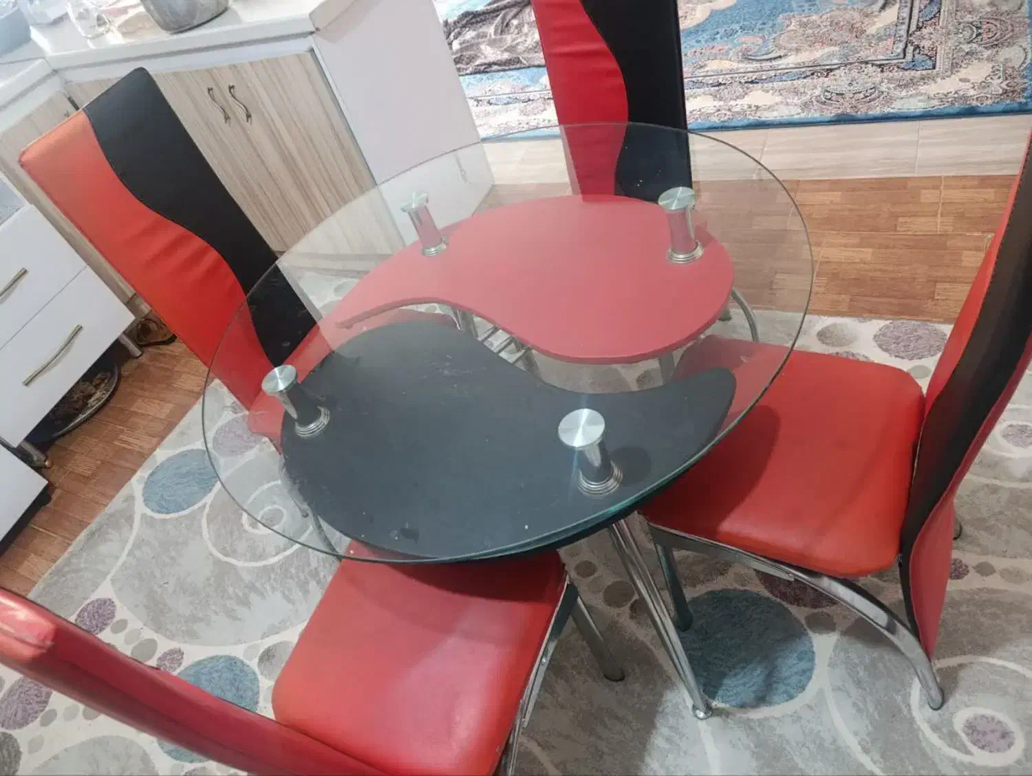 ۲ دست میز نهار خوری ۴ نفره|میز و صندلی غذاخوری|تویسرکان, |دیوار