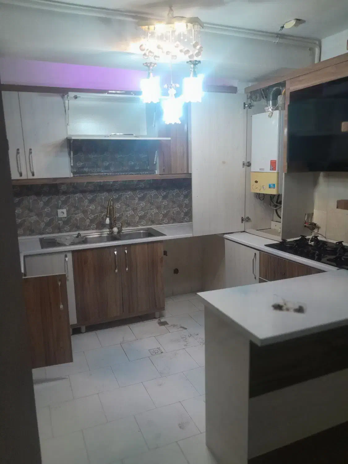 سلام یک واحد اپارتمان در فاز چهار به اجاره واگذار|اجارهٔ آپارتمان|اسکو, |دیوار